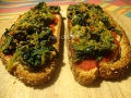 Maxi Bruschette di pane integrale con Cime di Rapa