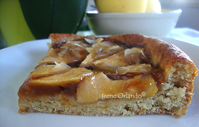 crostata-mele-marmellata-fragole