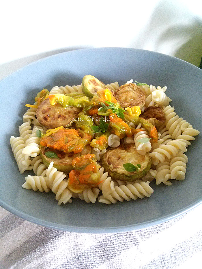 Fusilli di grano Senatore Cappelli con Zucchine e Fiori di Zucchine