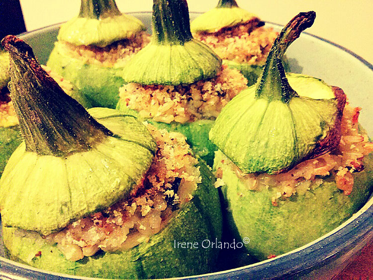 Ricetta delle Zucchine Tonde ripiene di Riso Integrale Baldo e Barba del Frate - Ingredienti tutti vegetali - Ricetta Vegan