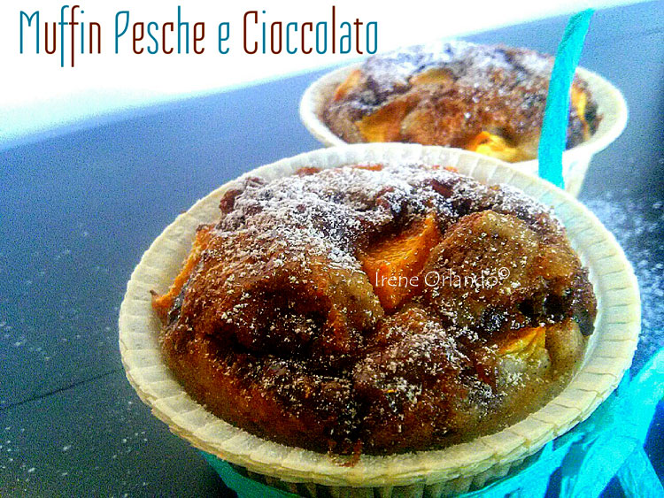 Ricetta dei Muffin pesche cioccolato fondente evidenza