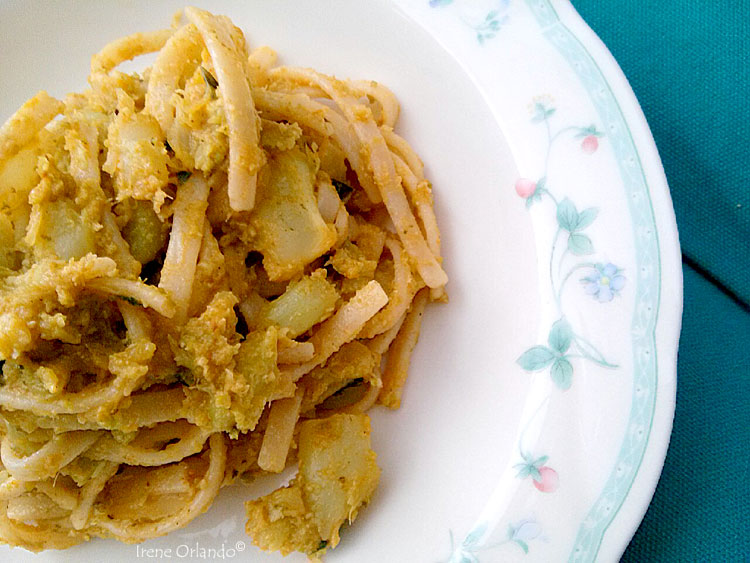 Ricetta della Pasta incaciata con il Cavolfiore alla Brontese Vegan piatto